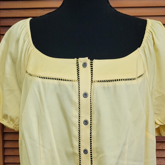 NWOT Avenue Peasant Blouse Plus Size 14/16 - Picture 2 of 10